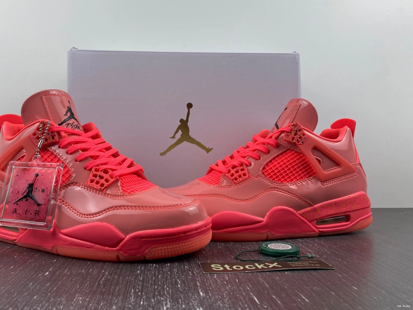 - AQ9128-600 4 Punch Jordan (W) Retro Hot 0101